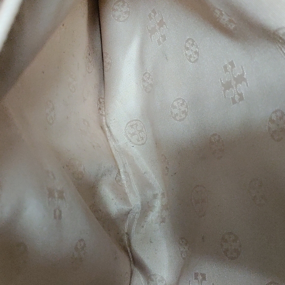 Tory Burch Blush Saffiano York Buckle Tote - Picture 10 of 13